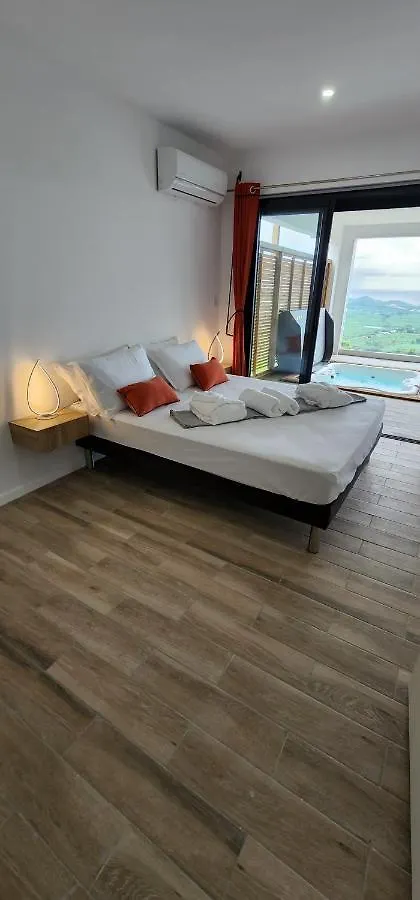 La Suite Bonsai Martinique Luxe/Spa/Vue Mer Le François 0*,  Martinik